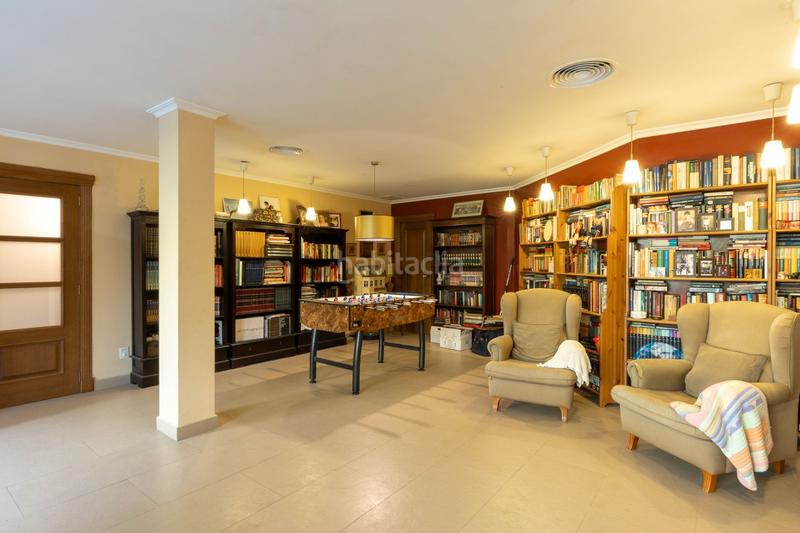 Foto c9cf2962-35f0-43dd-b510-eeb32cb5f3fe. Casa chalet en venta urbanización torre conill en Bétera