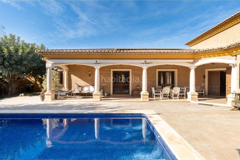 Foto f3b79ee2-4ce8-481c-99f3-65273d795e4b. Casa chalet en venta urbanización torre conill en Bétera