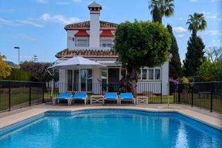 Casa a Valdeolletas - Las Cancelas - Xarblanca. Chalet individual en venta  marbella