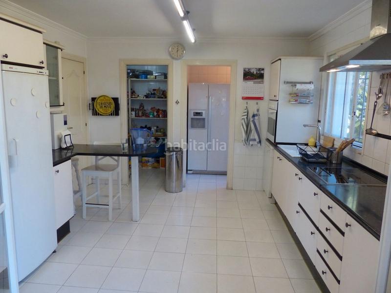 Foto 9b8c7520-ab8d-4d3a-beee-8326fb2f3a08. Haus mit pool in Valdeolletas - Las Cancelas - Xarblanca Marbella