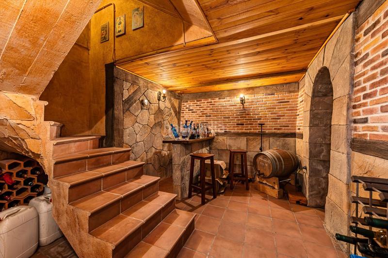 Foto 095ea65b-57ee-4c39-951d-680d91f6264c. Maison avec piscine dans Montecarmelo Madrid