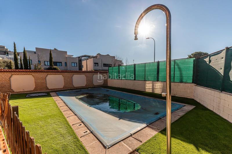 Foto 28c96454-d13b-4b28-be01-390d97ae9e3a. Maison avec piscine dans Montecarmelo Madrid