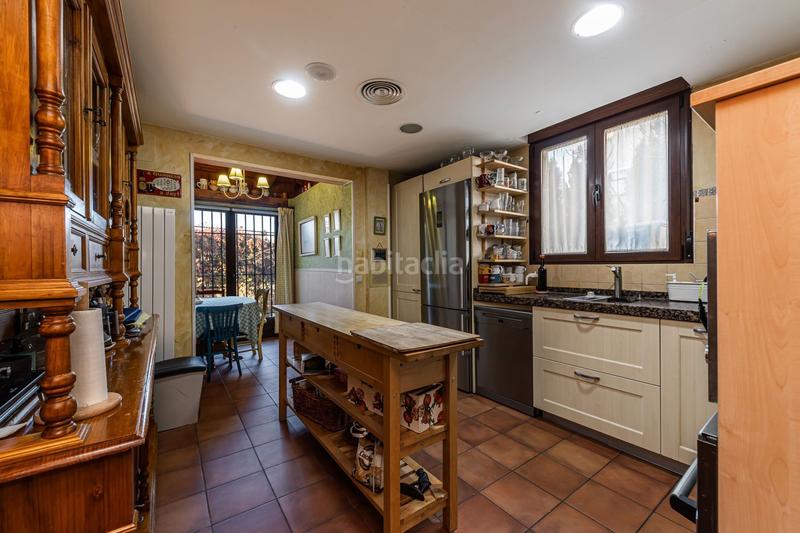 Foto 6c8ddc05-bd98-4549-8c18-c9af737473d3. Maison avec piscine dans Montecarmelo Madrid