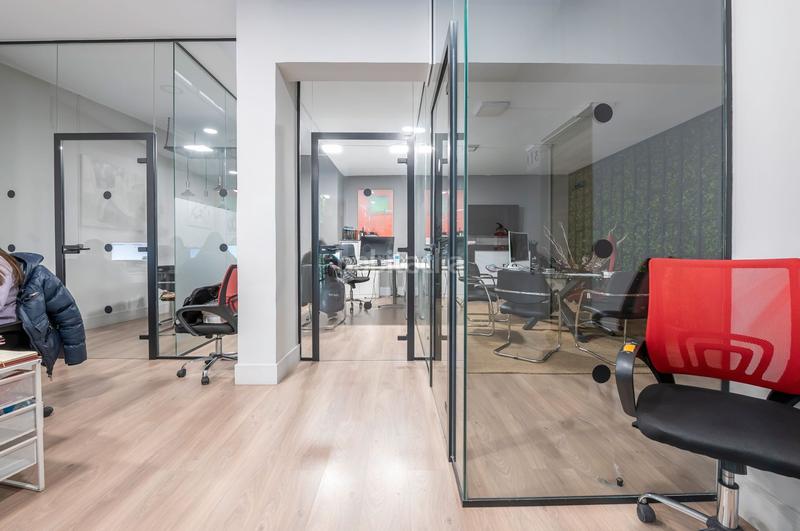 Foto 06db0232-ef02-4125-b49e-27b750cdda7f. Oficina a Fuente del Berro Madrid