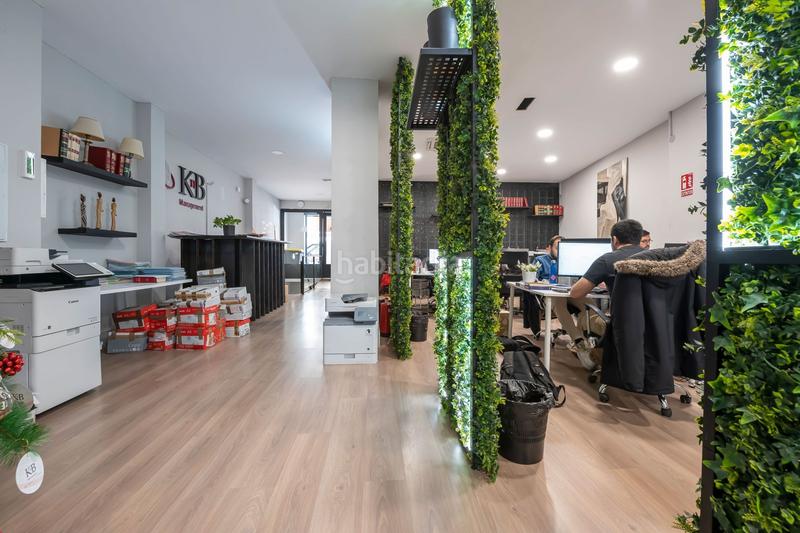 Foto 564c02a2-ae4a-4bb2-ada5-8ac6d05ef53e. Oficina a Fuente del Berro Madrid