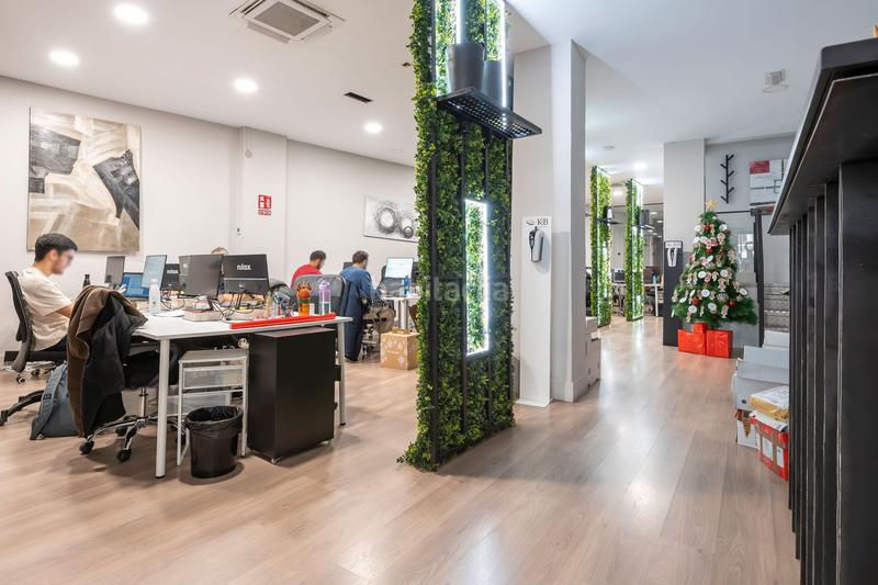 Foto bd3d03b0-197a-448d-9e78-2c20497b3889. Oficina a Fuente del Berro Madrid