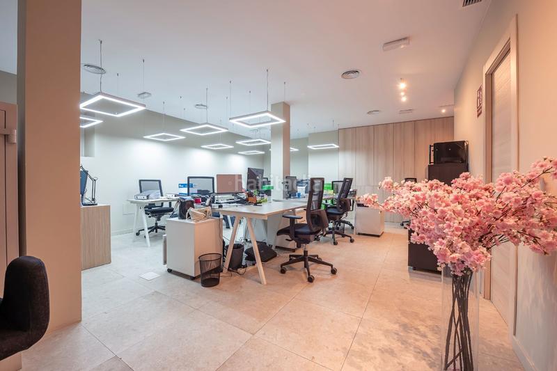 Foto bbaa48d1-c022-49a8-a96f-1d4d310699d5. Office space in Argüelles Madrid