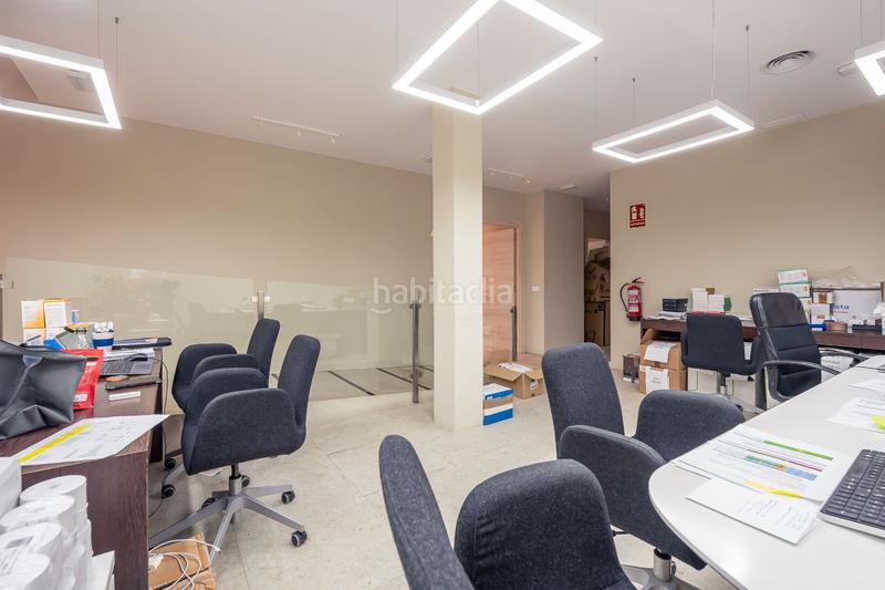 Foto ccaf95b2-2fa1-4cd4-9f03-84e254116f98. Office space in Argüelles Madrid