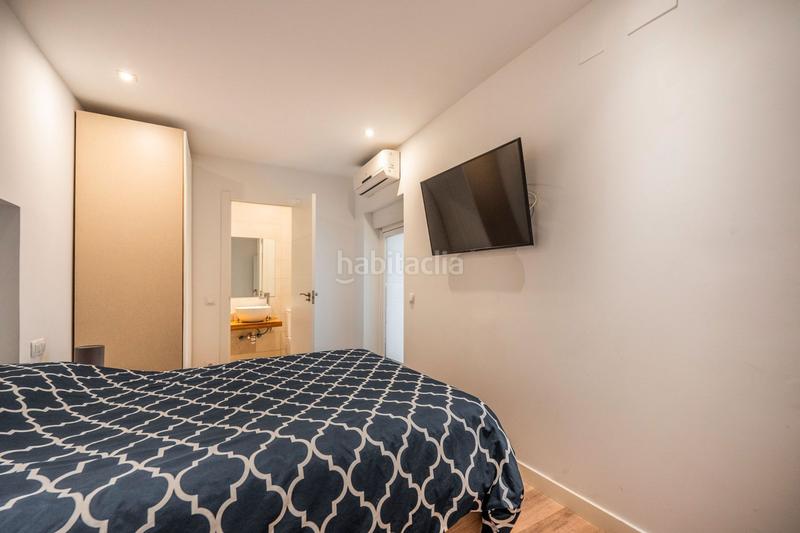 Foto f478b122-fc28-4d8c-b8a1-0893c8c9f8b3. Piccolo appartamento in Cortes-Huertas Madrid