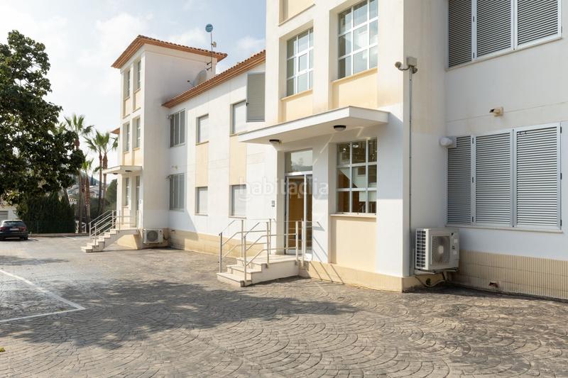 Foto 550cd141-60d2-4227-85ad-63a8746f16f3. Apartamento  vistas al mar pego en Cañada del Fenollar Alicante