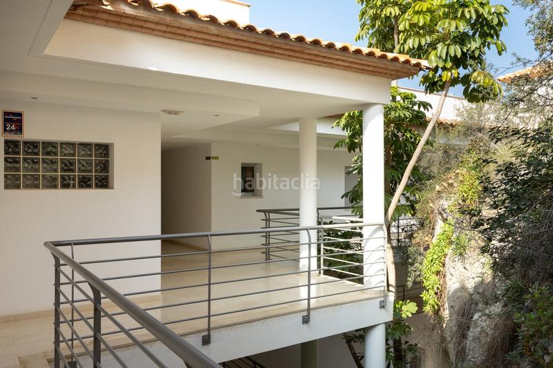 Foto 86dc2648-01c2-41d4-af90-7537f4523b69. Apartamento  vistas al mar pego en Cañada del Fenollar Alicante