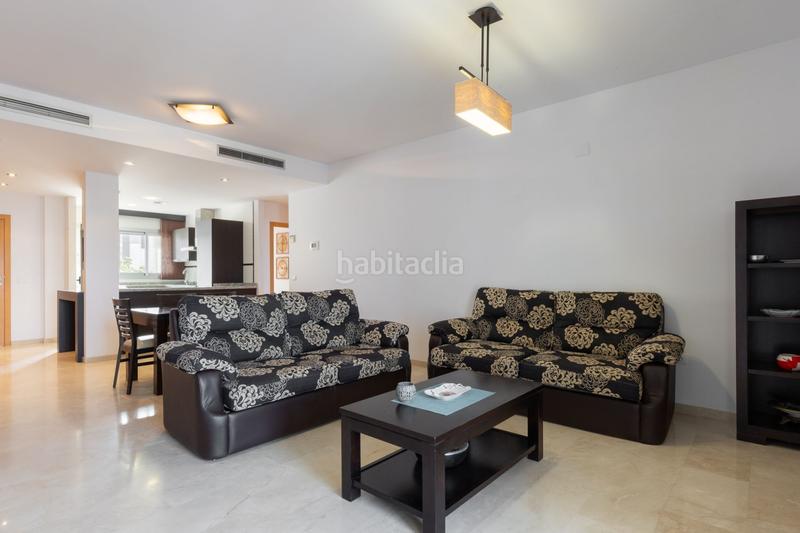 Foto 8cfdd4b3-580b-4ce7-af22-7c62a7e22ebf. Apartamento  vistas al mar pego en Cañada del Fenollar Alicante