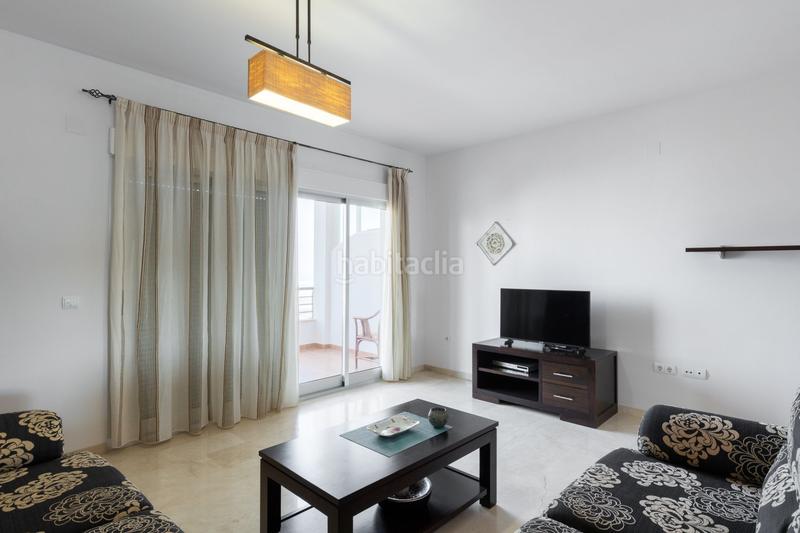 Foto 9f750c4c-e91a-41d7-9178-ab67b00f5c78. Apartamento  vistas al mar pego en Cañada del Fenollar Alicante