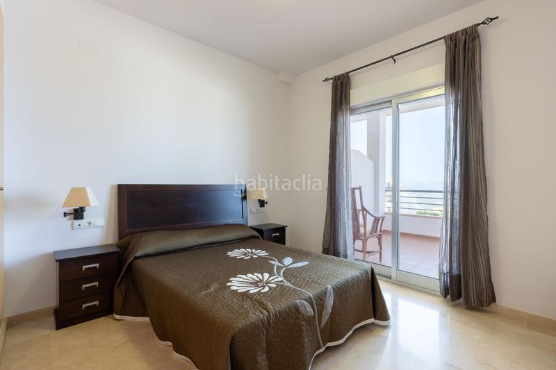 Foto ddeecfa9-7d3a-43cf-aec5-2c3940ffde98. Apartamento  vistas al mar pego en Cañada del Fenollar Alicante
