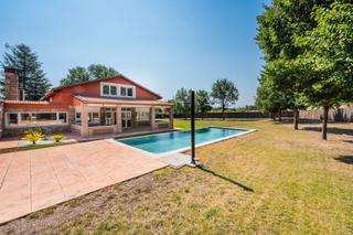 Appartement à Fuente del Fresno. Independiente en venta en c. de biarritz