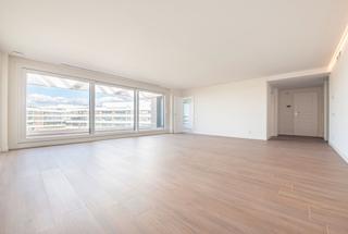 Dachwohnung in Urbanización La Moraleja. Exclusivo ático en gran urbanización de la moraleja