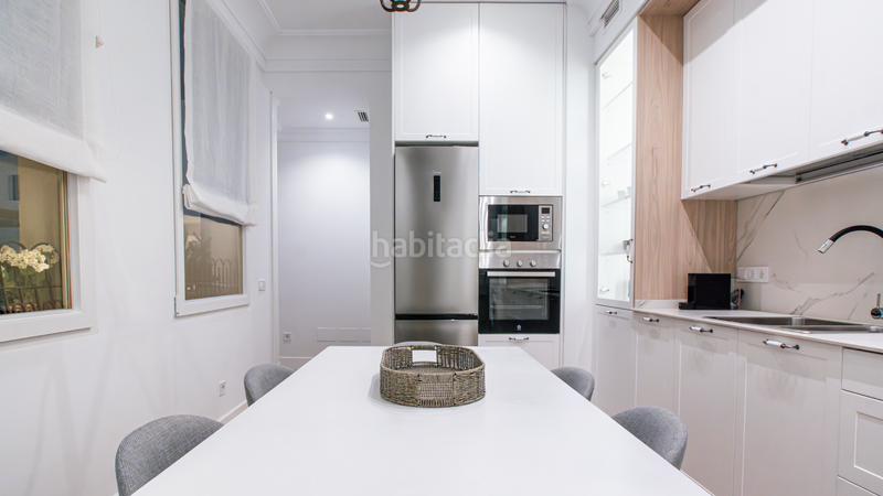 Foto 345d7d2e-26ed-48b6-9dcd-6fba6e022a89. Piso  en venta c. de argensola en Justicia-Chueca Madrid