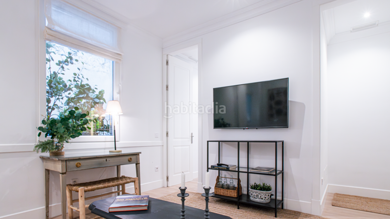 Foto a8974694-88bc-4e79-bf28-7ef1088befcf. Piso  en venta c. de argensola en Justicia-Chueca Madrid