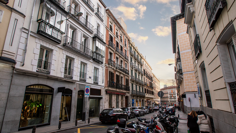 Foto b9f20e4f-6869-440b-aaf4-f49a317a9e84. Piso  en venta c. de argensola en Justicia-Chueca Madrid