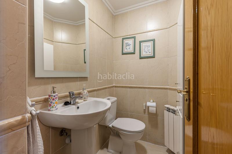 Foto d3cfc8d8-0347-40a9-8064-e6dfedd0767b. Casa adossada amb piscina a Parque Coimbra Móstoles
