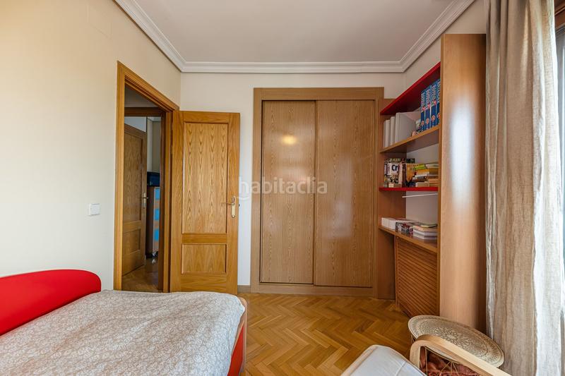 Foto d709b836-d859-4710-abb8-5f35a07e8015. Casa adossada amb piscina a Parque Coimbra Móstoles