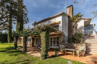 Casa en Cerro Alarcón. Chalet en venta  cerro de alarcón
