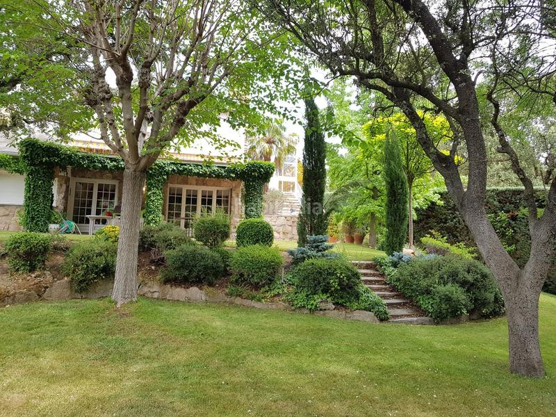 Foto 842e2b0b-5f21-4a63-8b96-ed0d40e569ac. Casa chalet en venta cerro de alarcón en Cerro Alarcón Valdemorillo