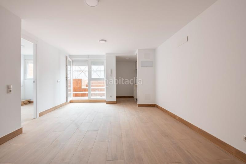 Foto 0048360a-6007-44f1-b1f7-aa28eddb3c53. Casa chalet para inversión en herrera oria en Peñagrande Madrid