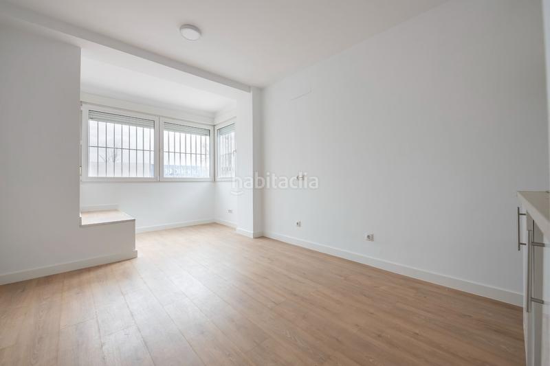 Foto 28f53152-35fd-45e6-98c0-7f377a07d6c4. Casa chalet para inversión en herrera oria en Peñagrande Madrid