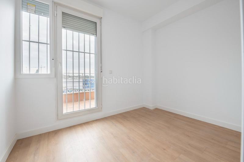 Foto 589954f0-fa0d-415b-965f-cd22260c7738. Casa chalet para inversión en herrera oria en Peñagrande Madrid