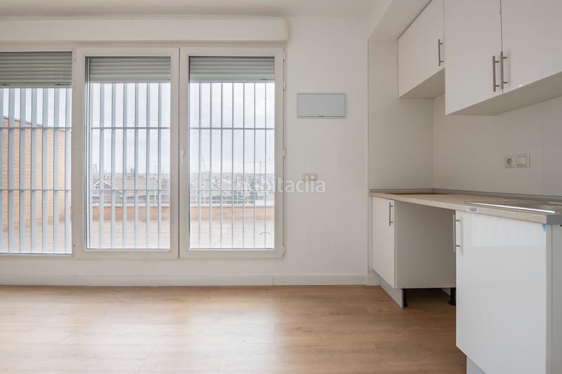 Foto 8ced9cfb-bc85-4284-9f23-6052750bafe7. Casa chalet para inversión en herrera oria en Peñagrande Madrid