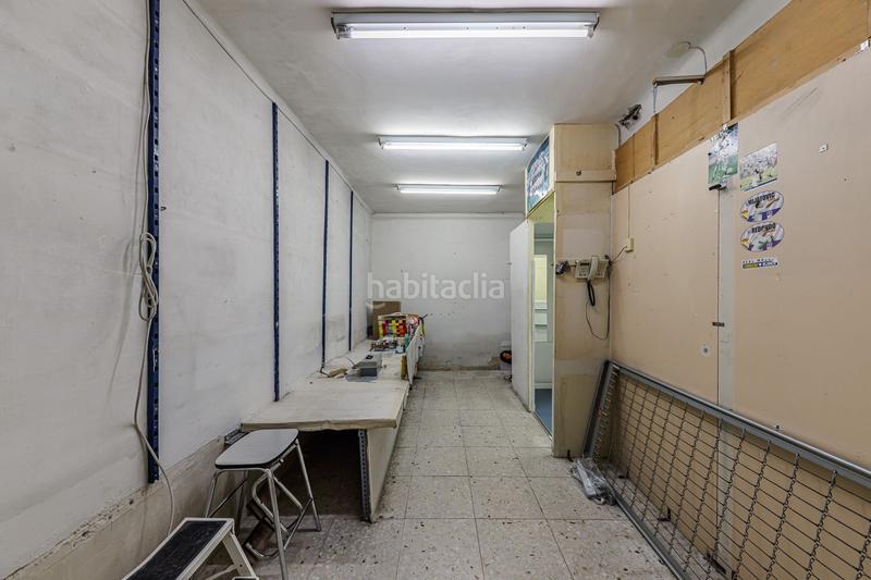 Foto 87bc8c5d-958c-4193-a150-1127d323cf26. Local comercial local con proyecto de coliving en av de san luis en Madrid