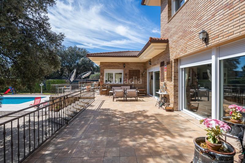 Foto 78297ea3-6e34-462c-a7d1-fb112a1b7308. Casa chalet independiente en venta en Cerro Alarcón, en Valdemorillo