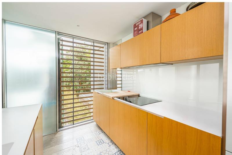 Foto 1f31fca7-0484-4933-9835-19796f1142c6. Dúplex  en venta p. de la habana en Hispanoamérica-Bernabéu Madrid