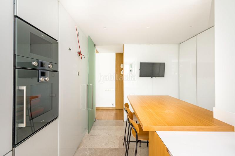 Foto 255626fe-87af-45b6-93a7-ddd5a9b45747. Dúplex  en venta p. de la habana en Hispanoamérica-Bernabéu Madrid