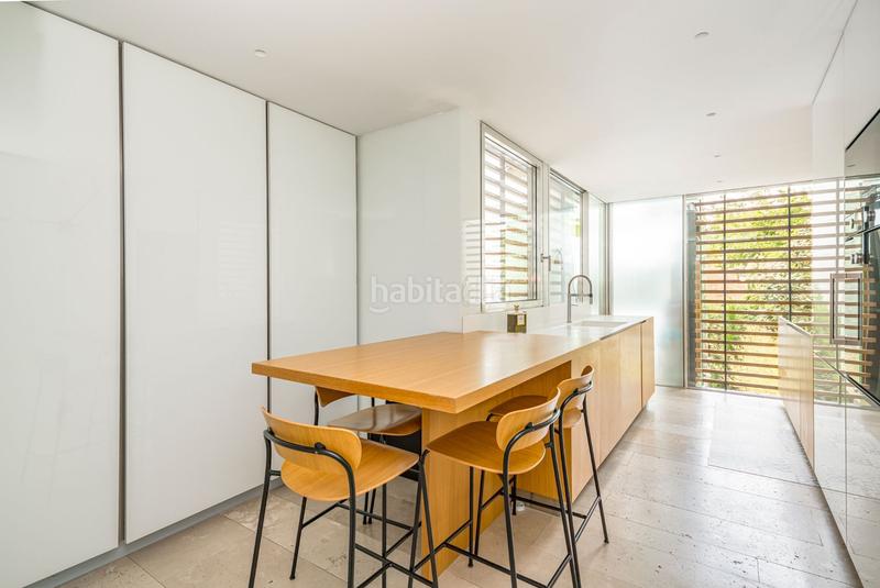 Foto e6d3ff64-fbf5-49ab-8237-7db1d368c5ca. Dúplex  en venta p. de la habana en Hispanoamérica-Bernabéu Madrid