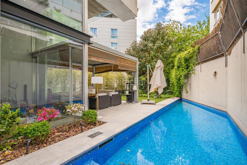 Foto fff48486-dbff-469e-a3f1-5b7beac73a2b. Dúplex  en venta p. de la habana en Hispanoamérica-Bernabéu Madrid