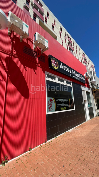 Foto f80d8285-ba57-43e2-9d8d-e04414d996a4. Local commercial dans Parla este Parla