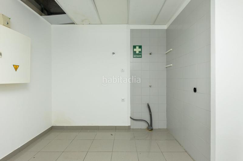 Foto 2aa9193d-c38b-44e4-8102-29e71cef3bcb. Local commercial dans Centro - Casco Antiguo Torrent