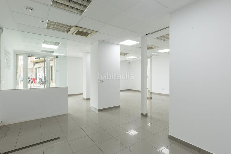 Foto f7f5ed1f-244e-4266-b92a-7974cbff24e6. Local commercial dans Centro - Casco Antiguo Torrent