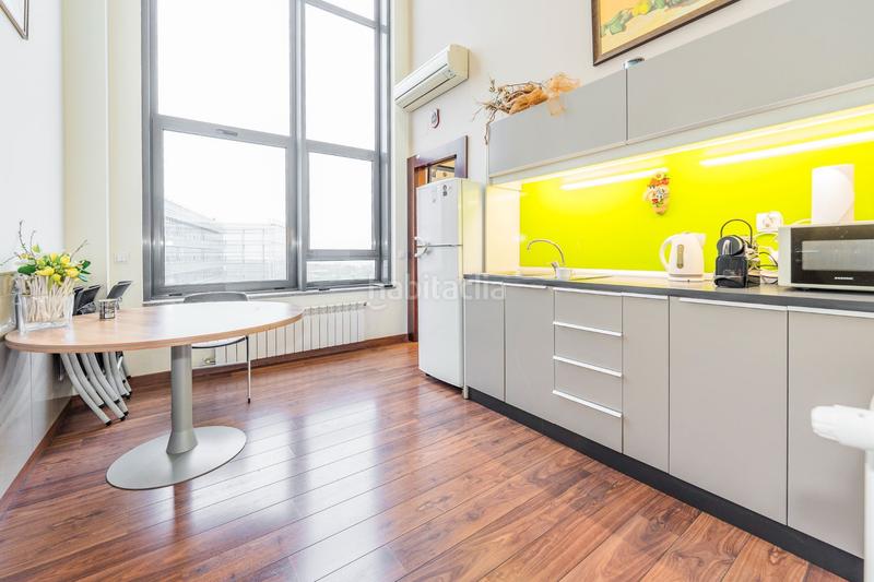 Foto 65a3de06-bcfa-434f-8e2c-5fcea4176aed. Office space in Sanchinarro Madrid