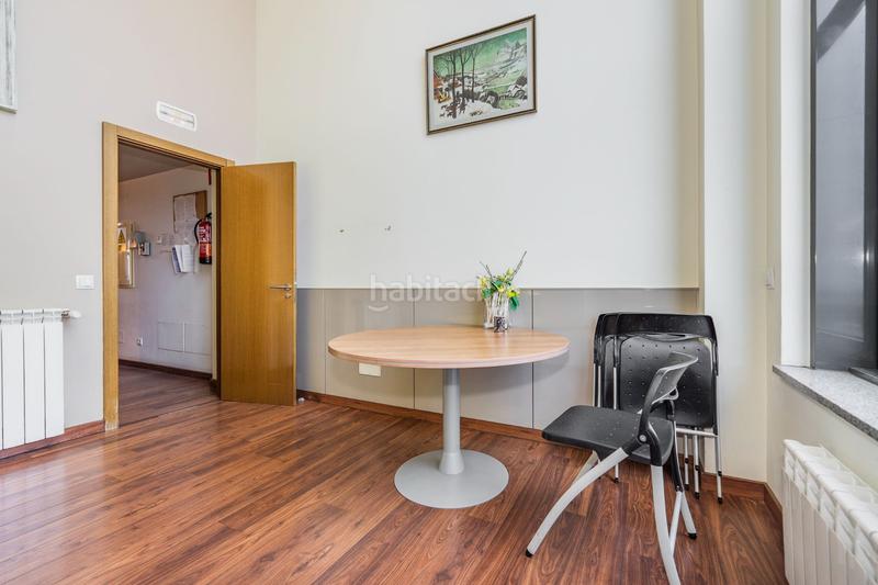 Foto 68c4119c-0676-4a8b-b6f0-06081450bdbd. Office space in Sanchinarro Madrid