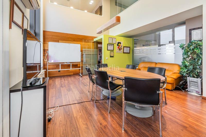 Foto b54579a7-d72d-4b4e-9f66-43f71d17ae35. Office space in Sanchinarro Madrid