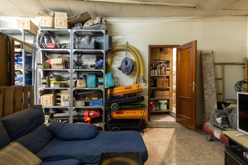 Foto 15b8ee23-09b6-45e1-aa15-5f94a44b0c85. Traspaso local comercial traspaso tienda Arrancapins en Valencia