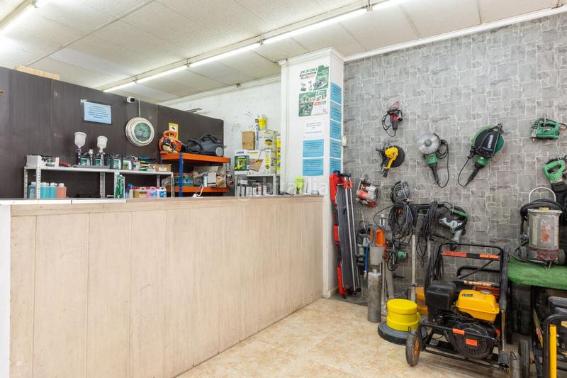 Foto 1a7191da-720b-49c6-b663-3ddef4426bf9. Traspaso local comercial traspaso tienda Arrancapins en Valencia