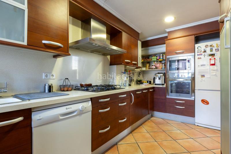 Foto fa7041ea-592e-40eb-8e86-7d19b879fae3. Casa con piscina in Mas Camarena Bétera
