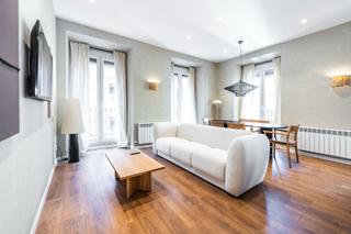 Pis a Universidad-Malasaña. Piso en venta en c. de san vicente ferrer