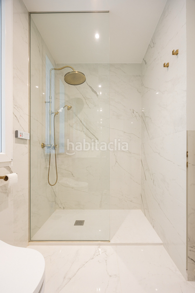Foto b4f6582e-6613-467c-b956-b95d65fe2e50. Piso  en venta en Castellana, distrito salamanca en Madrid
