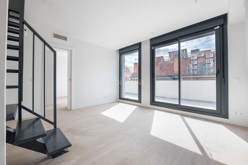 Foto 7f2888ab-0135-40f0-99d8-ea334068a238. Attique avec piscine dans San Isidro Madrid