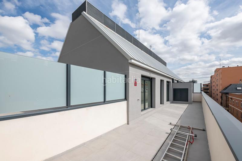 Foto 29357ec7-a580-45ac-a354-2073e255d3e4. Dachwohnung mit pool in San Isidro Madrid